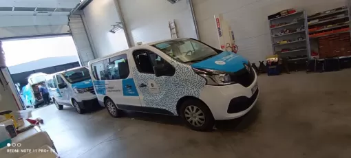 Pose de covering sur 2 utilitaires pour la région AURA sur Lyon , Feurs, A POSE IT !